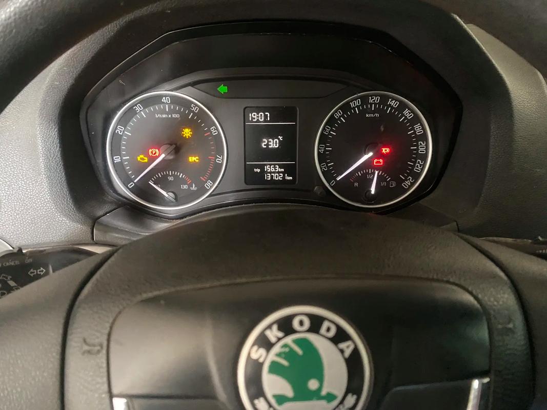 明锐汽车空调压缩机型号,斯柯达明锐空调压缩机型号