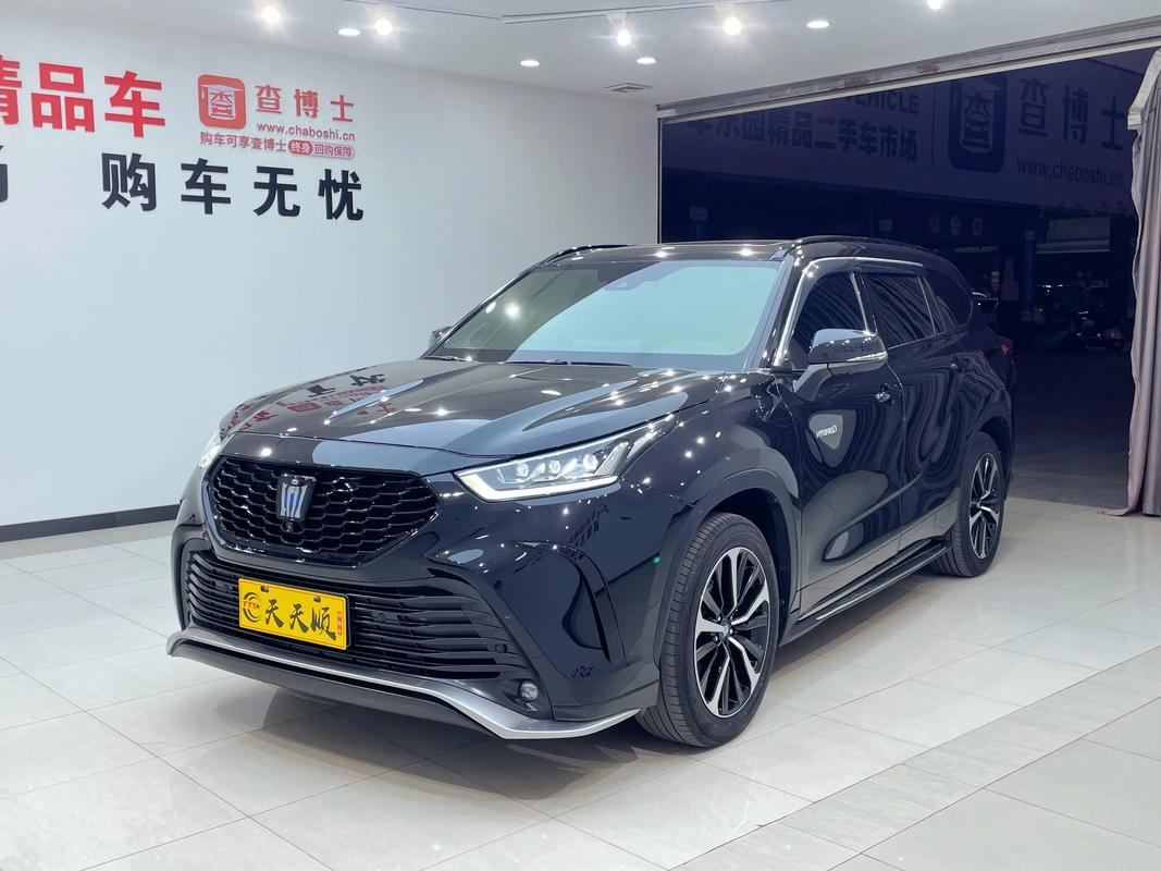 皇冠陆放suv2022图片 皇冠陆放suv2021全新款试驾视频