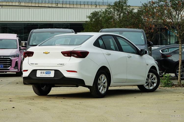 科鲁兹2025年新款报价与图片,科鲁兹2022款