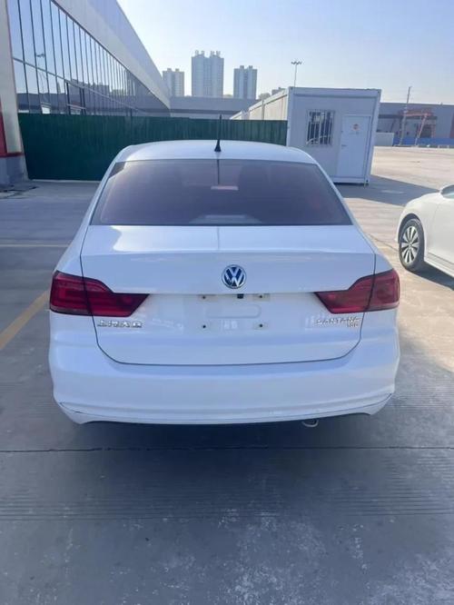 大众桑塔纳新车多少钱一辆(大众新桑塔纳最低价)