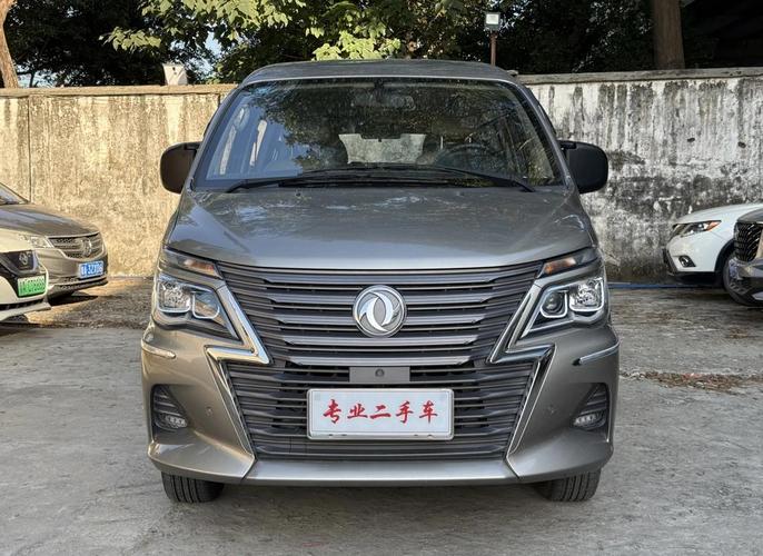 东风风行mpv商务车7座报价 东风风行商务车七座图片及报价