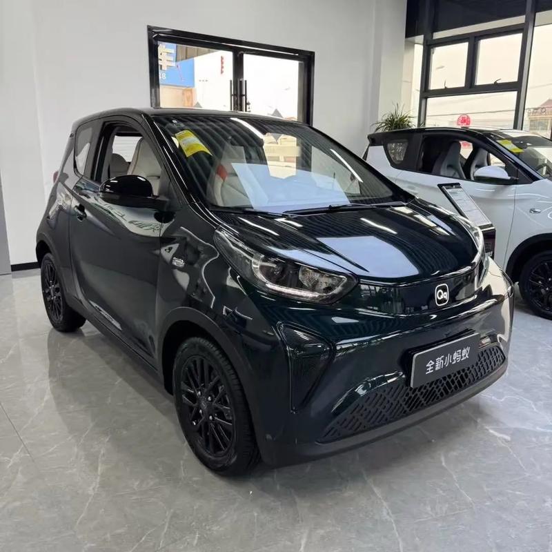 奇瑞小蚂蚁参数配置／丰田298万小可爱