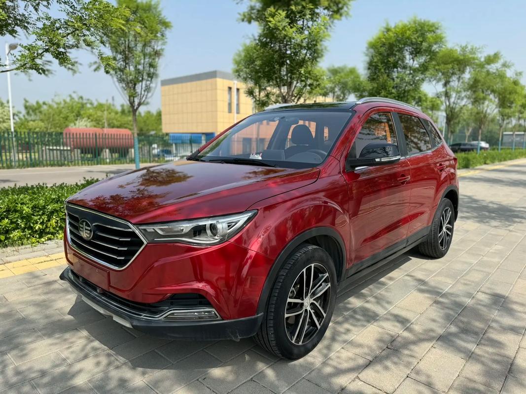 【一汽奔腾6万左右的车,奔腾6座suv】