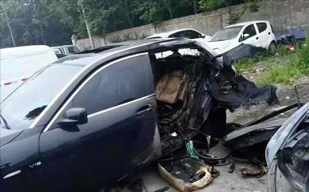 玛莎拉蒂撞宝马事件最新消息／玛莎拉蒂撞宝马案有没有最新消息？