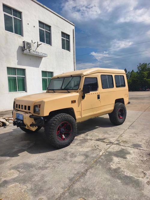 北汽勇士,北汽勇士三门版