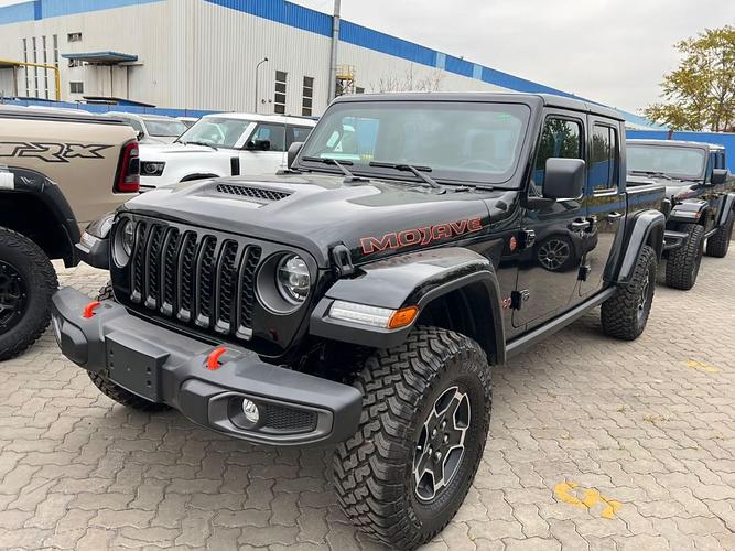 jeep角斗士图片,jeep角斗士汽车